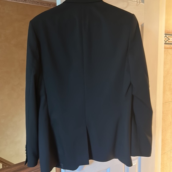 Men s black suit jacket us size 36 from Zara men s basic line. Worn once - Picture 4 of 4
